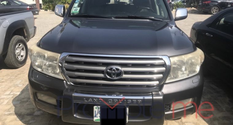 TOYOTA LAND CRUISER 2009 MODEL